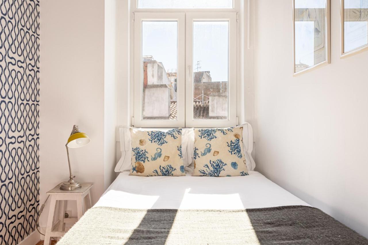 Joivy Chic 2Br Apt In Bairro Alto, 2Mins To Sao Pedro De Alcantara Viewpoint Lissabon Exterior foto